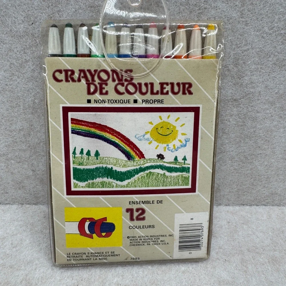 Vintage 1985 Action Industries Twist Up Crayons 12 Color Set‎